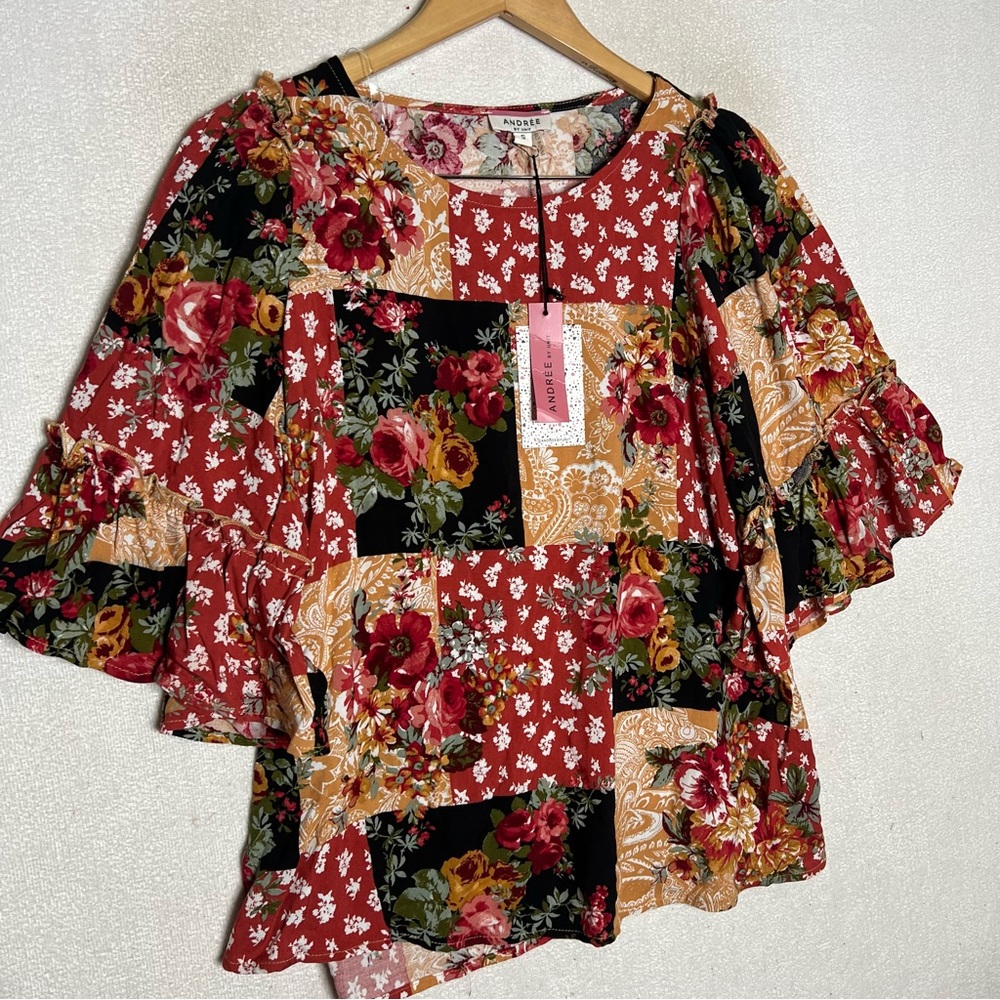 NWT Andree by Unit Floral Patchwork Boho Long Sleeve Top Blouse Size Small - Picture 2 of 9
